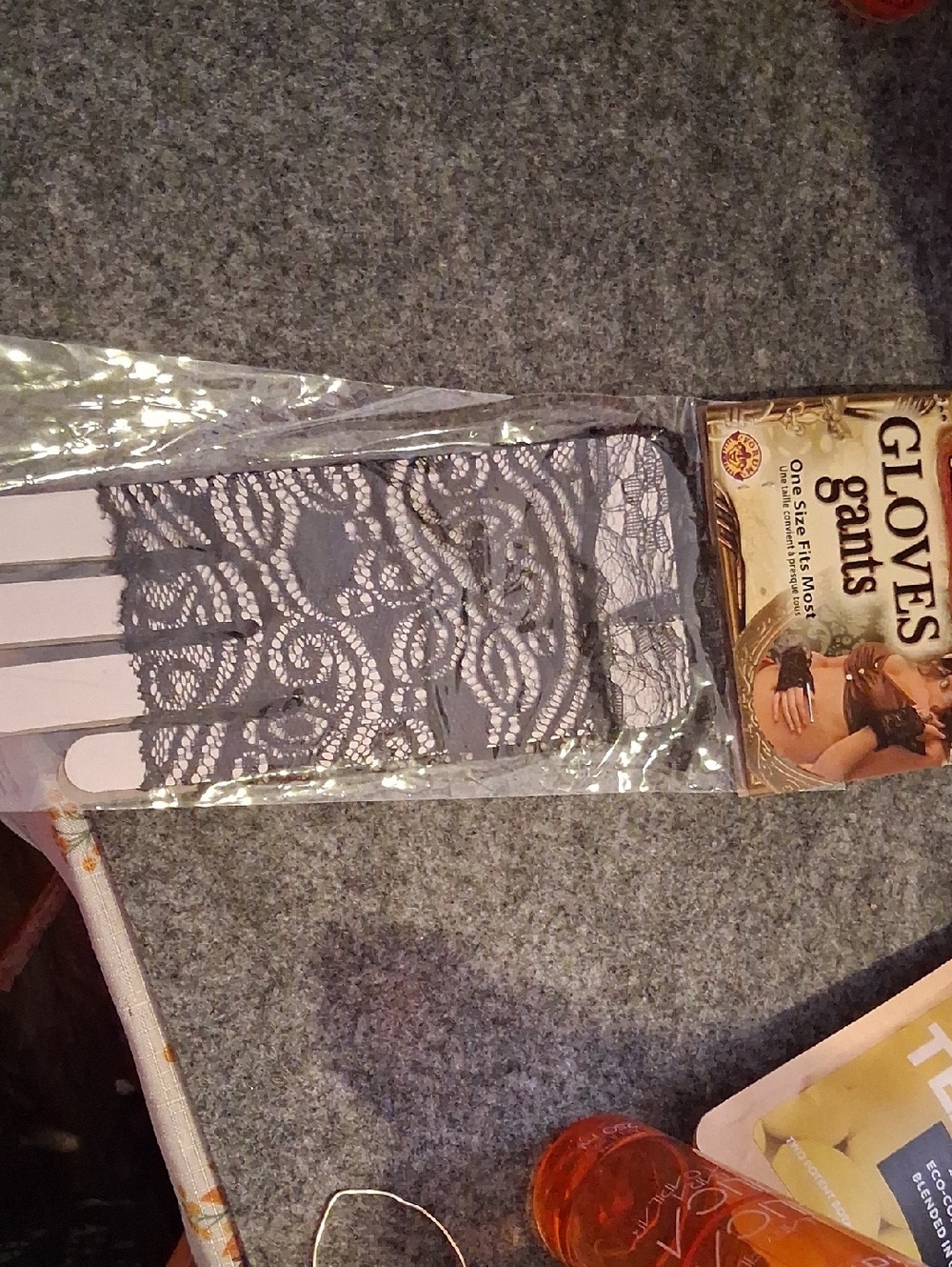 JM Collection Black Lace Fingerless Gloves with Scallop Trim